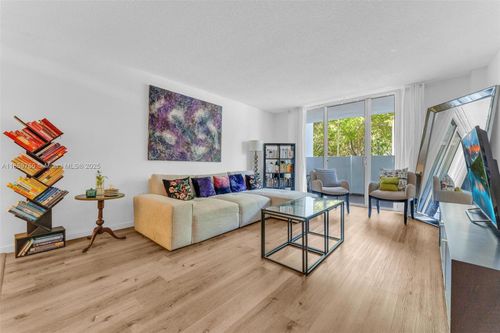 apt-109-2780 Ne 183rd St, Aventura, FL, 33160-2108 | Card Image