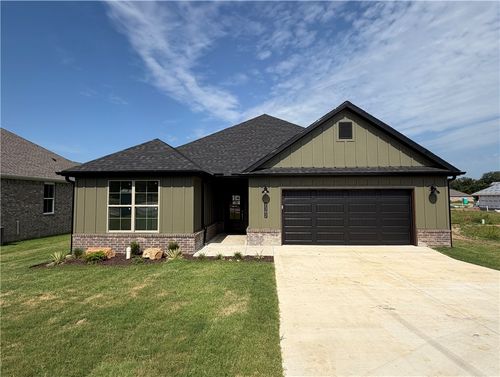 2302 N Cassidy Ct, Siloam Springs, AR, 72761 | Card Image