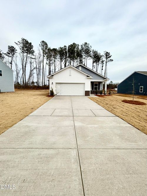 1411 Pond Overlook Dr, Nashville, NC, 27856-5511 | Card Image