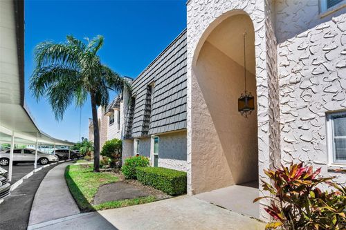 219-219 Elmwood Cir, SEMINOLE, FL, 33777-4845 | Card Image