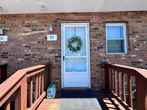 72-220 Mascoma St, Lebanon, NH, 03766-2654 | Card Image
