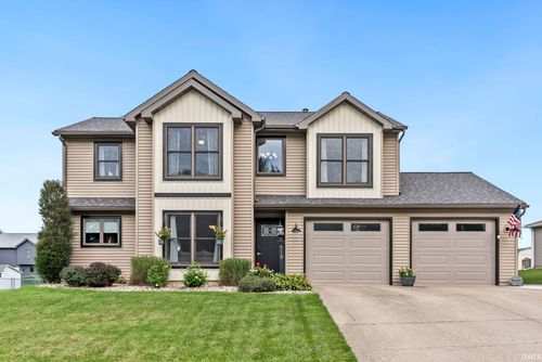 610 Timberlane Dr, Kendallville, IN, 46755-2910 | Card Image