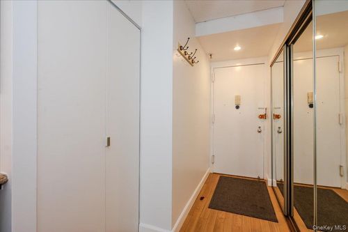 apt-2j-730 W Broadway, Long Beach, NY, 11561-2854 | Card Image