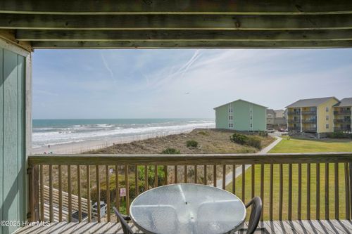 728-918 N New River Dr, Surf City, NC, 28445-7026 | Card Image