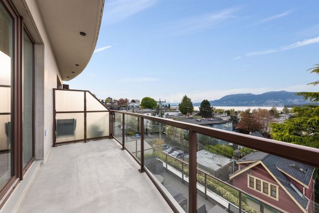 PH2 - 2035 W 4 Th Avenue, Condo with 2 bedrooms, 2 bathrooms and 2 parking in Vancouver BC | Image 25