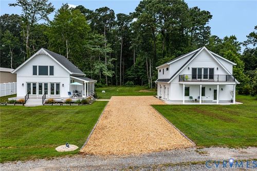 229 Shipwatch Ln, Reedville, VA, 22539-3920 | Card Image