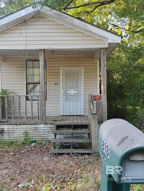 1813 Saint Charles Ave, Mobile, AL, 36617-3330 | Card Image