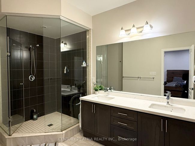 52 Luzon Ave, House attached with 5 bedrooms, 5 bathrooms and 1 parking in Markham ON | Image 7