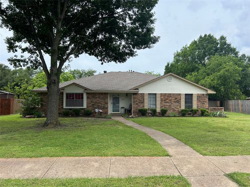 822 Bordner Drive, Lancaster, TX, 75146 | Card Image