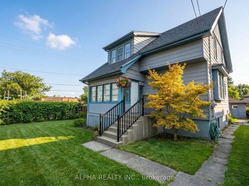 upper-92 Nelson St W, Brampton, ON, L6X1C8 | Card Image