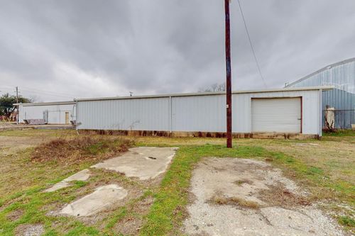 c-517 E Broadway St, Gainesville, TX, 76240-4128 | Card Image