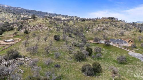 Lot 4 Clear Creek Court, Keene, CA, 93531 | Card Image