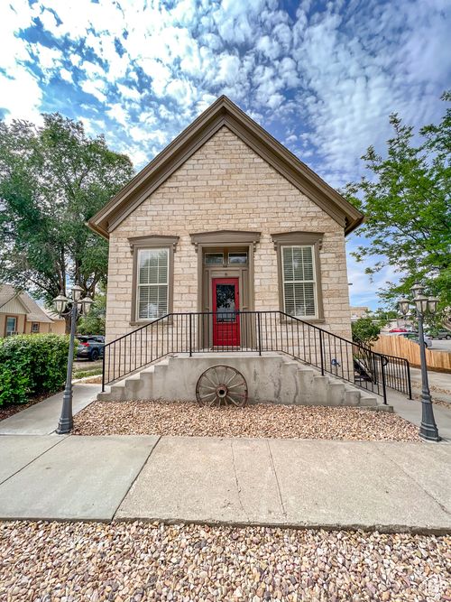 38 Center St, Ephraim, UT, 84627-1319 | Card Image