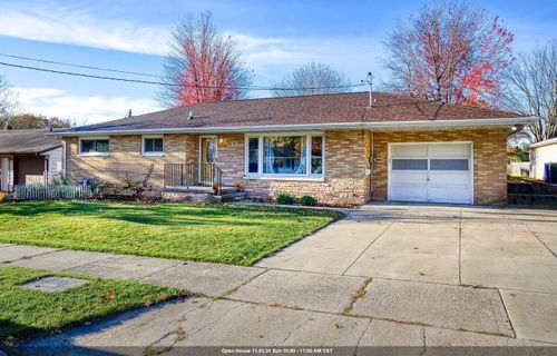 131 Washington Street, KAUKAUNA, WI, 54130 | Card Image