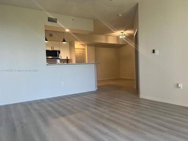 APT-106 - 1200 Scotia Dr, Condo with 2 bedrooms, 1 bathrooms and null parking in Hypoluxo FL | Image 9