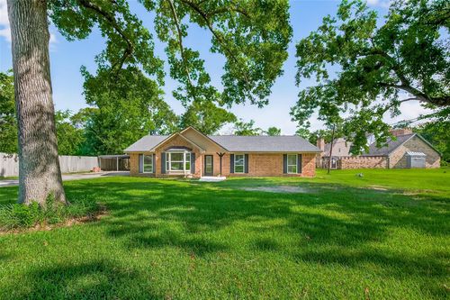 702 Stratford St, Highlands, TX, 77562-2552 | Card Image