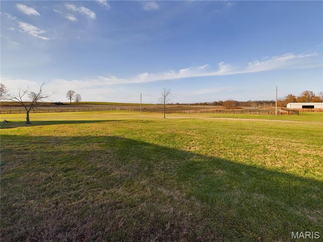 15877 Highway M, Home with 8 bedrooms, 4 bathrooms and 3 parking in Bloomfield MO | Image 16