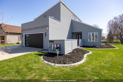 1840 Cliffview Court, OSHKOSH, WI, 54901 | Card Image