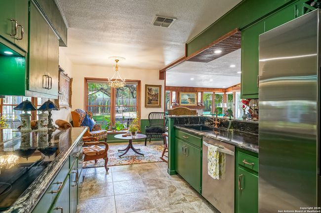 505 Winfield Blvd, House other with 4 bedrooms, 3 bathrooms and null parking in Windcrest TX | Image 4