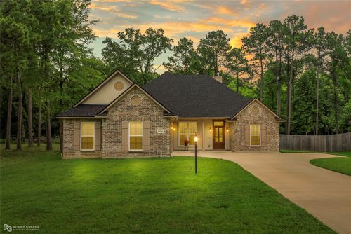 9424 N Pointe Cir, Greenwood, LA, 71033-2812 | Card Image