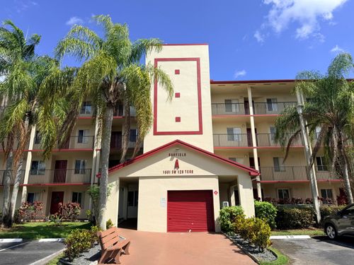 apt-412a-1601 Sw 128th Ter, Pembroke Pines, FL, 33027-6808 | Card Image