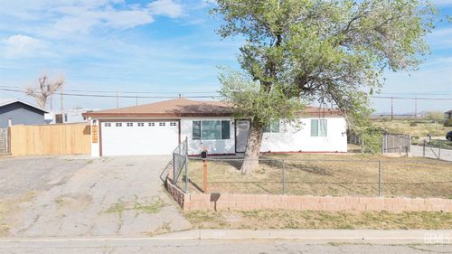 15862 Jean Dr, Mojave, CA, 93501-1314 | Card Image