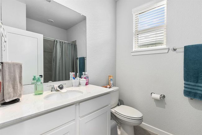 The full bath for convivence! | Image 15