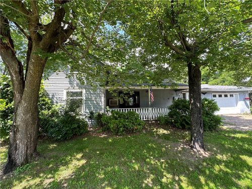 125 Hampton Ave S, DALLAS, WI, 54733-9690 | Card Image