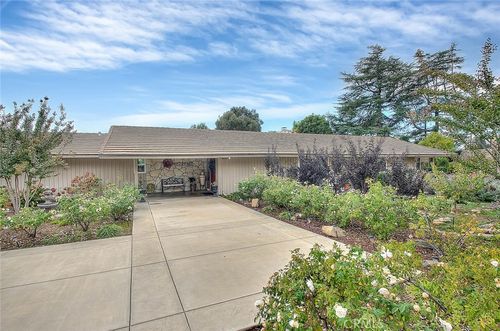 2497 Sierra Dr, Upland, CA, 91784-8359 | Card Image