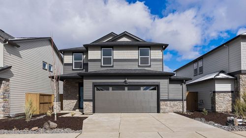 21528 Se Etna Pl, Bend, OR, 97702-1307 | Card Image