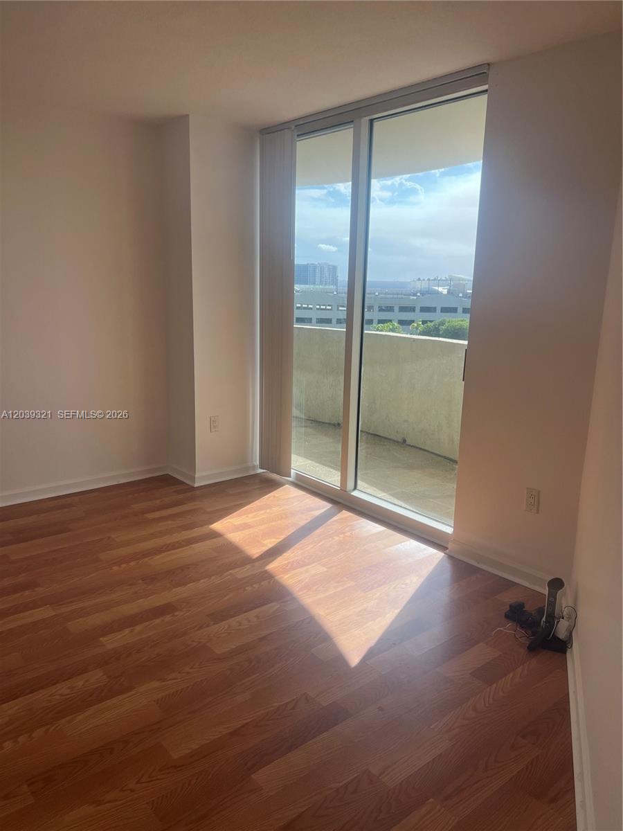 Residential Lease in Aventura 5