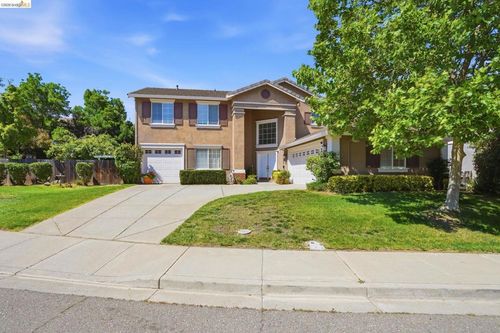 1315 Oak Crest Way, Antioch, CA, 94531-8077 | Card Image