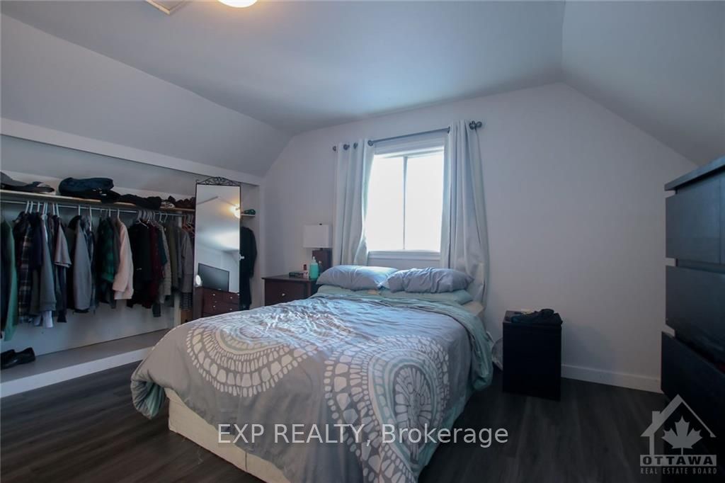 Commercial Sale in Carlington - Central Park 5