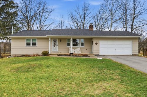 386 White Springs Rd, Geneva, NY, 14456-3055 | Card Image