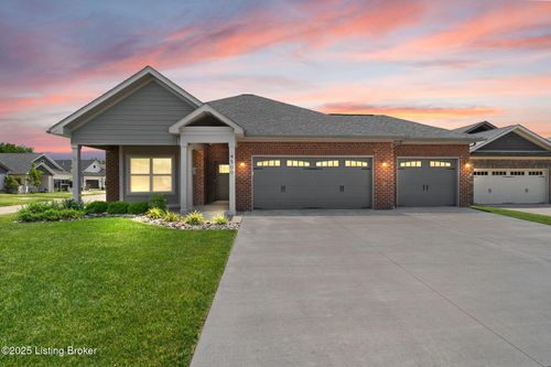 4500 Kestrel Ct, Jeffersonville, IN, 47130-4487 | Card Image