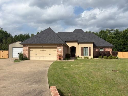 6899 Brighton Oak Cir, Keithville, LA, 71047-3501 | Card Image