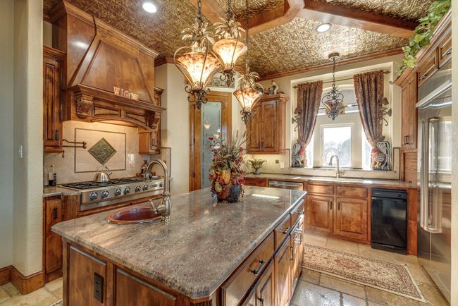 725 Locust Dr, House other with 5 bedrooms, 6 bathrooms and null parking in Oak Leaf TX | Image 14