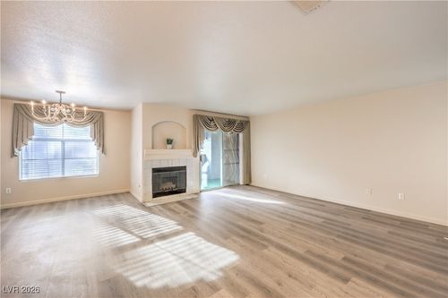 201-4304 W Lake Mead Blvd, Las Vegas, NV, 89108-2816 | Card Image