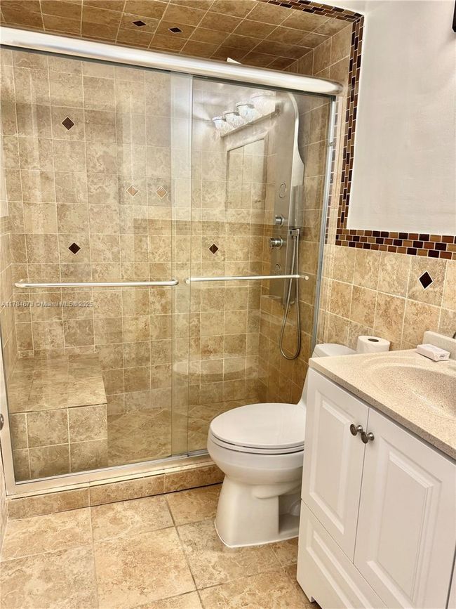 APT-126 - 900 Atlantic Shores Blvd, Home with 1 bedrooms, 1 bathrooms and null parking in Hallandale Beach FL | Image 70