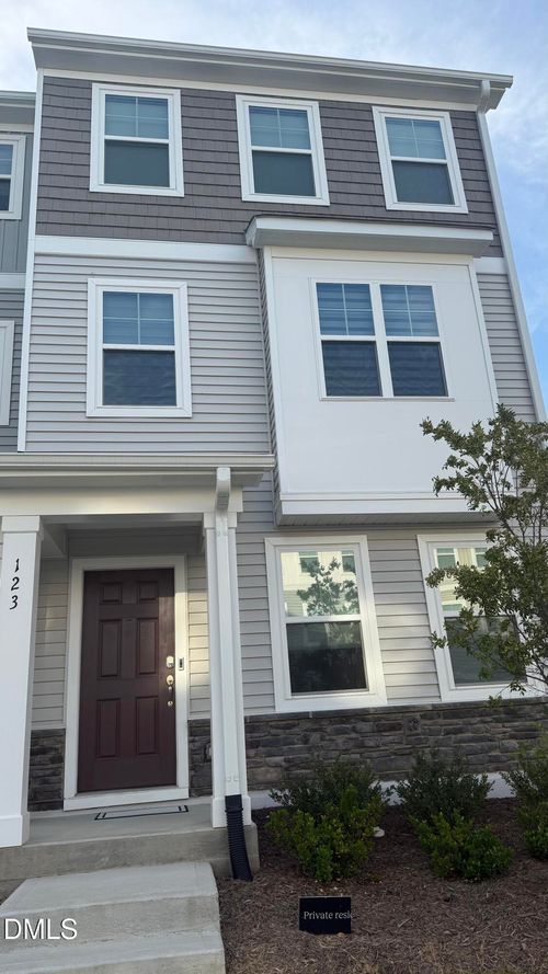 123 Sweet Lilac Way, Raleigh, NC, 27610-8053 | Card Image