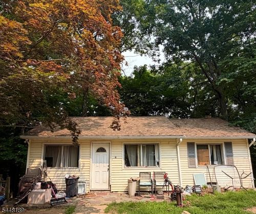 48 Skidmore Trl, Hopatcong, NJ, 07843-1736 | Card Image