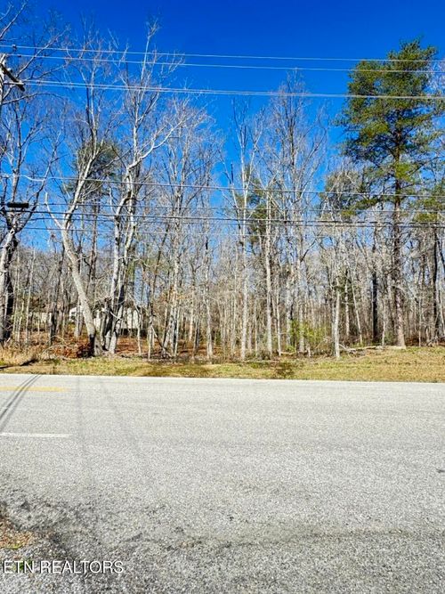 322 Westchester Dr, Crossville, TN, 38558-7303 | Card Image