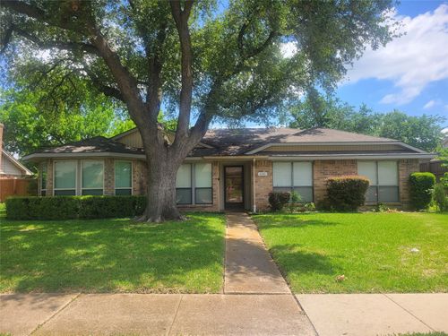 630 Country View Ln, Garland, TX, 75043-5616 | Card Image
