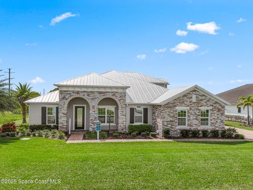 3925 Domain Ct, Melbourne, FL, 32934-7921 | Card Image