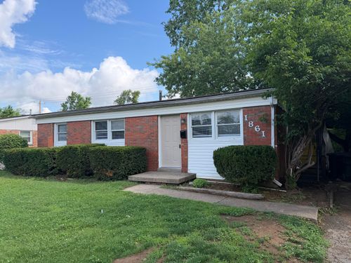 1861 Dunkirk Dr, Lexington, KY, 40504-1428 | Card Image