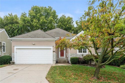 708 W 131st Pl, Kansas City, MO, 64145-1583 | Card Image