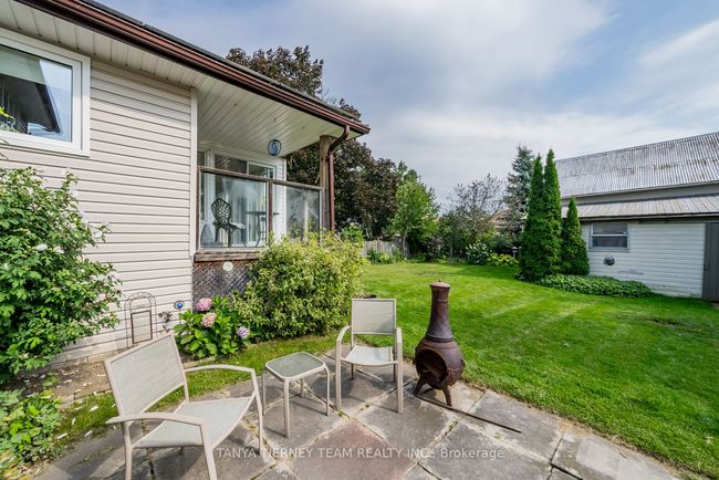 378 Major St, House other with 3 bedrooms, 2 bathrooms and 4 parking in Port Perry ON | Image 40
