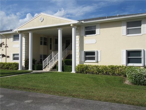 apt-106-670 E Lake Jasmine Cir, Vero Beach, FL, 32962-5708 | Card Image