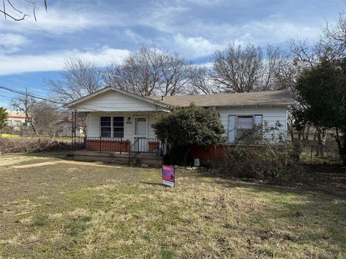 1660 Marsalis Rd, Lancaster, TX, 75134-2641 | Card Image