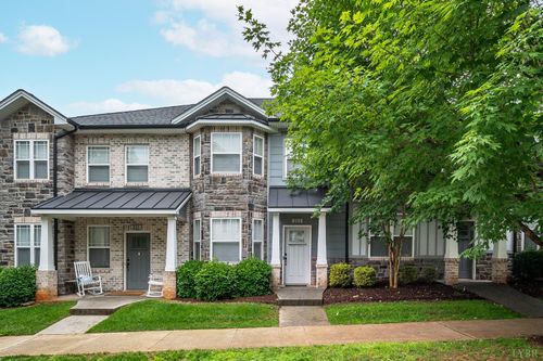 213 Capstone Dr, Lynchburg, VA, 24502-5165 | Card Image